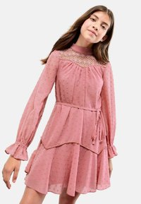 Платье Платье