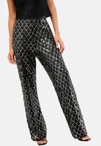 Прямые брюки Прямые брюки