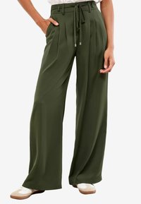 Брюки Брюки