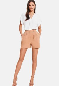 Блузка Блузка