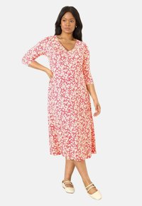 Летнее платье Летнее платье