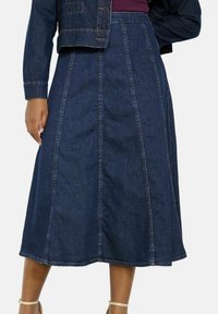 Джинсовая юбка Джинсовая юбка