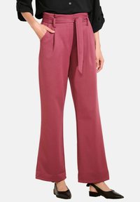 Широкие брюки Широкие брюки