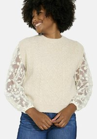 Жилет Жилет