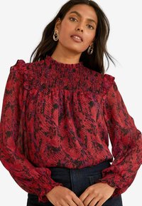 Блузка Блузка