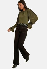 Блузка Блузка