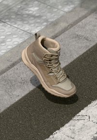 Походные ботинки Походные ботинки