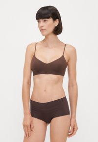 Бюстгальтер Бюстгальтер