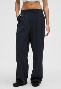 Спортивные штаны Спортивные штаны