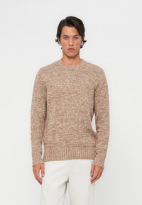 Пуловер Пуловер