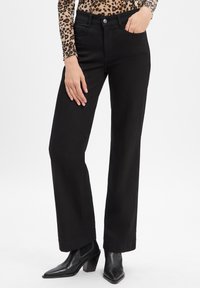 Клешеные брюки Клешеные брюки