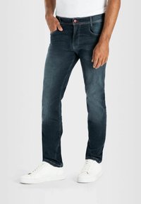 Узкие джинсы Узкие джинсы