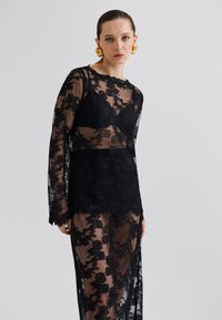 Кружевная блузка Кружевная блузка