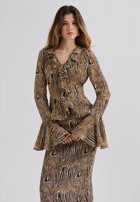 Блузка Блузка