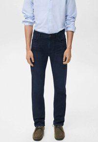 Узкие джинсы Узкие джинсы