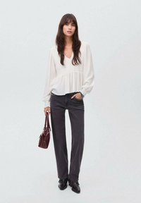 Блузка Блузка