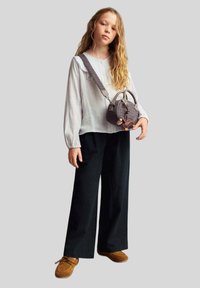 Брюки Брюки