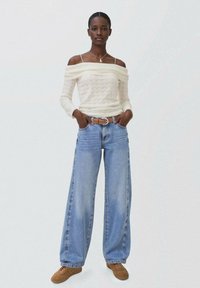 Пуловер Пуловер