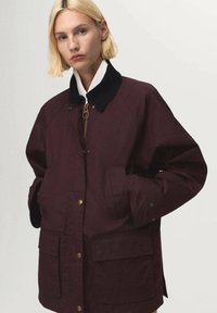 Короткое пальто Короткое пальто