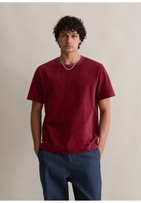 Футболка Футболка