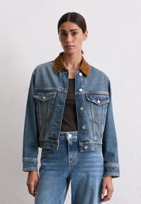 Джинсовая куртка Джинсовая куртка