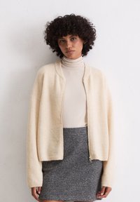 Кардиган Кардиган