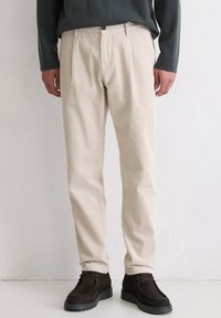 Вельветовые брюки Вельветовые брюки