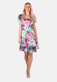 Платье Платье