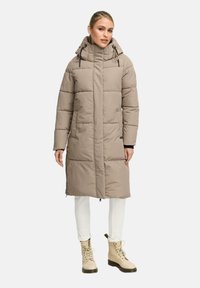 Пальто Пальто