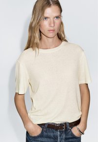 Футболка Футболка