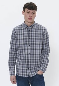 Рубашка Рубашка