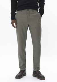 Чиносы Чиносы