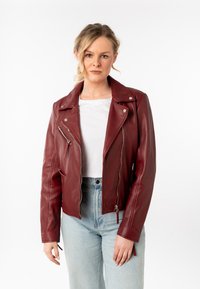 Кожаная куртка Кожаная куртка