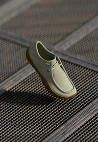 Ботинки на шнуровке Ботинки на шнуровке