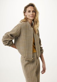 Блузон Блузон