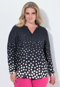 Блузка Блузка