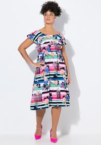 Летнее платье Летнее платье