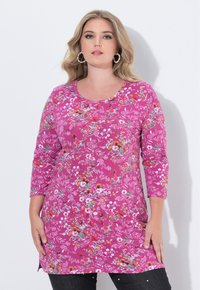 Длинная майка Длинная майка