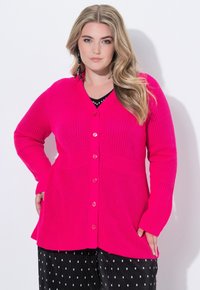 Длинный кардиган Длинный кардиган