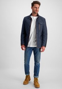 Куртка Куртка