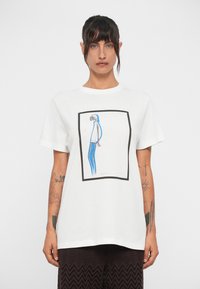 Футболка Футболка