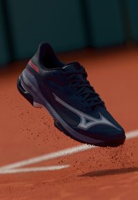 Кроссовки Кроссовки