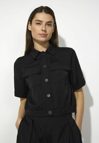 Блузка Блузка