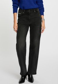 Джинсы Джинсы