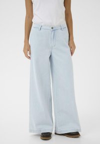 Широкие брюки Широкие брюки