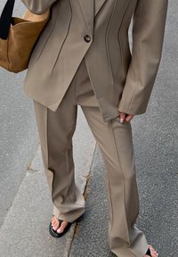 Брюки Брюки