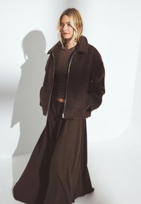 Зимняя куртка Зимняя куртка