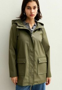 Пальто из искусственной кожи Пальто из искусственной кожи