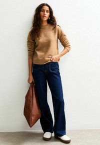 Пуловер Пуловер