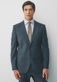 Пиджак Пиджак